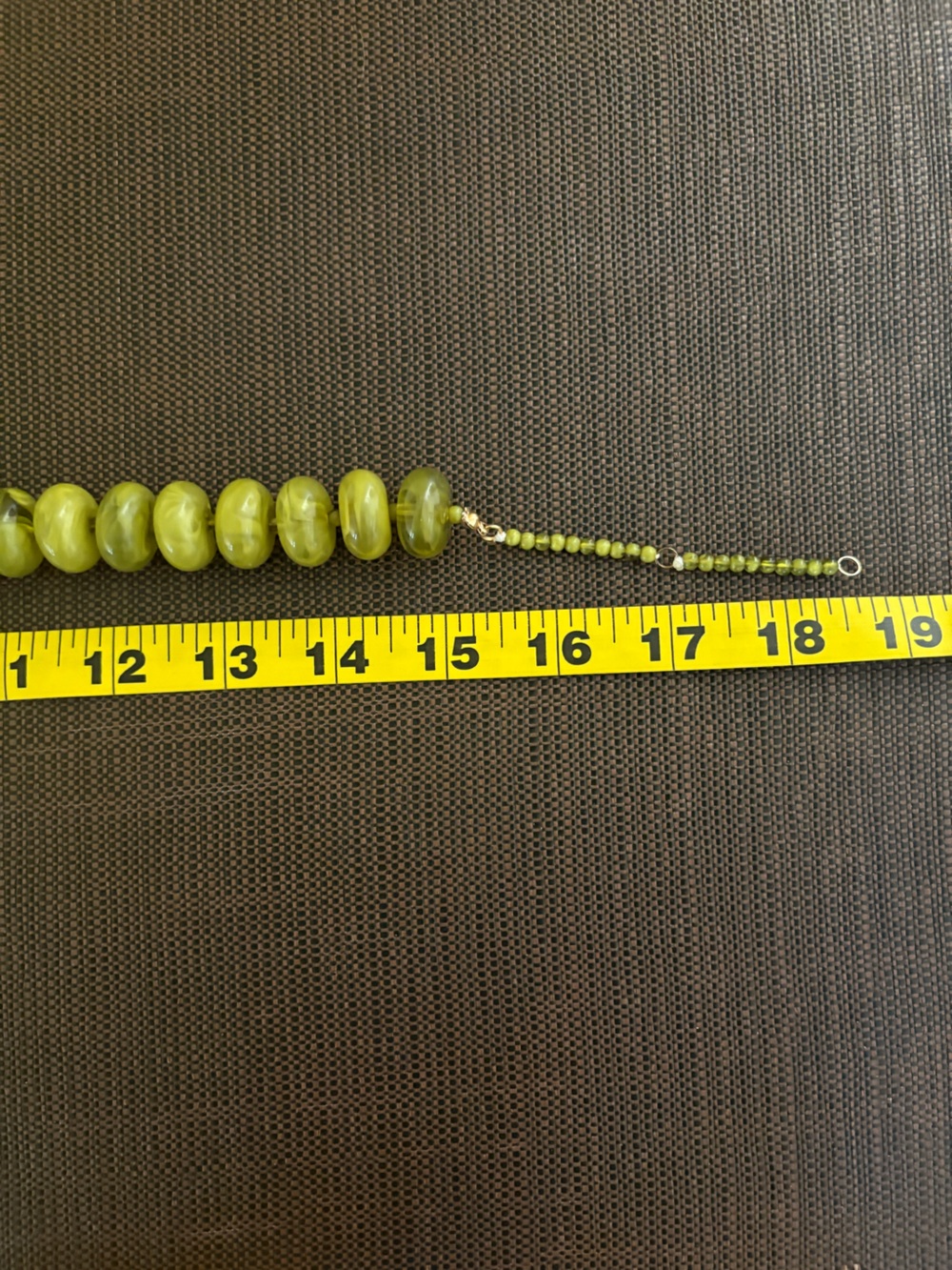 New! Olive Green Resin Chunky Beaded Statement Necklace - Women Jewelry - Picture 9 of 12